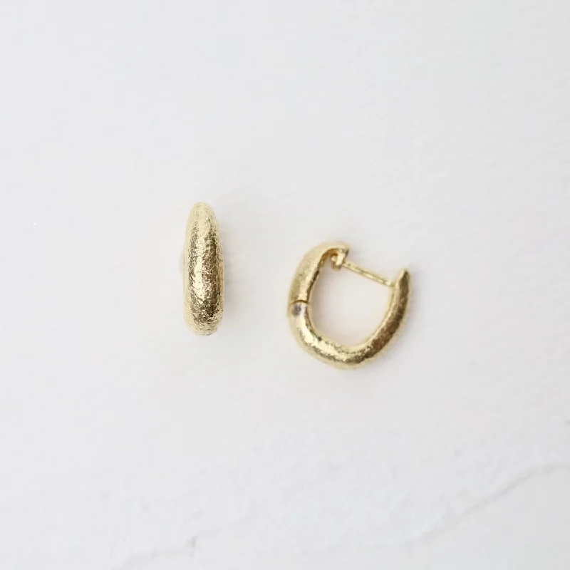 18k Ancient Hinged Hoops